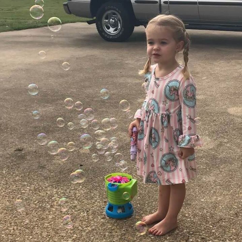 Meet your Posher, Debbie